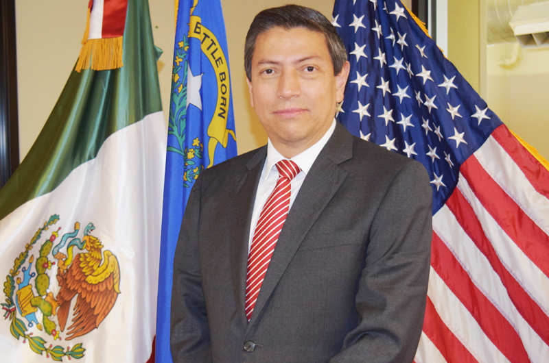 Mensaje del cónsul de México a sus connacionales