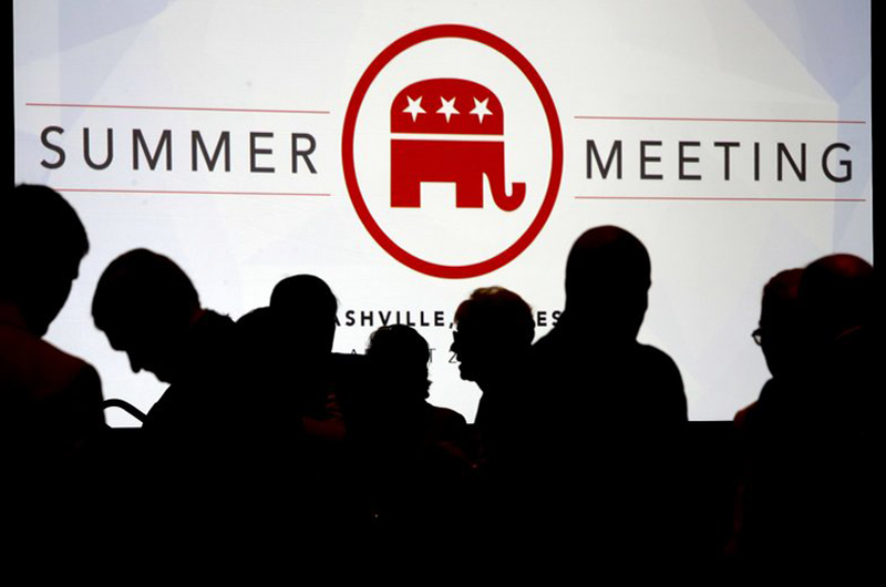 Comité Nacional Republicano condena supremacistas blancos