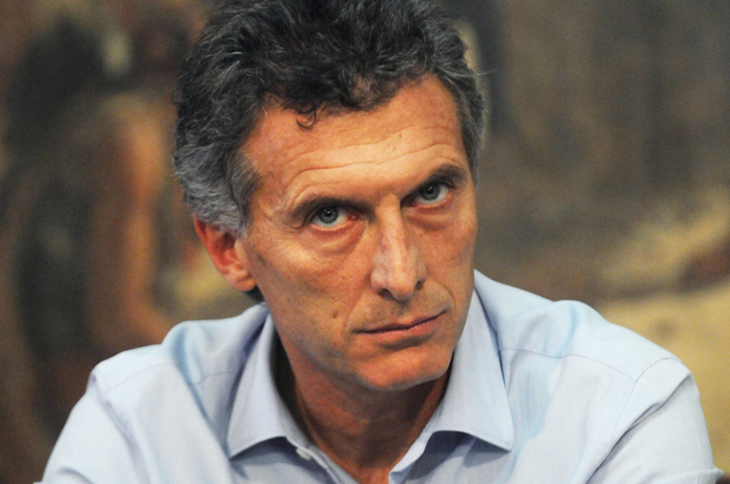 Analizan suspender partidos de futbol en Argentina por insultos a Macri