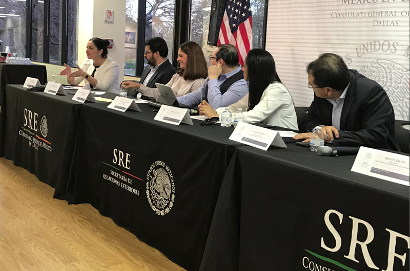 Debaten en Dallas sobre participación política de migrantes mexicanas