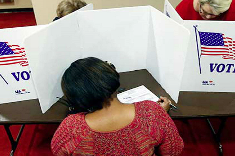 Amplia participación de votantes demócratas en primarias en Texas