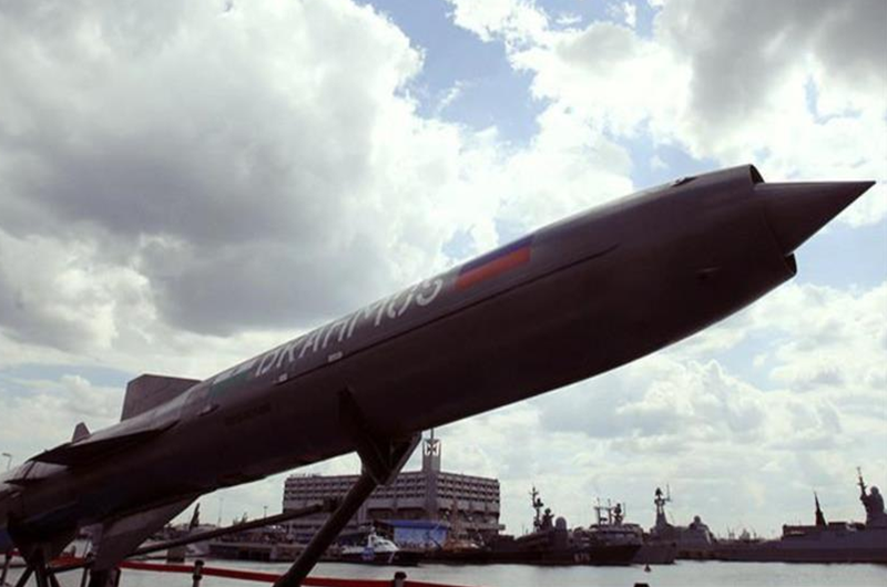 Rusia cuenta con misil intercontinental capaz de llevar ojivas nucleares
